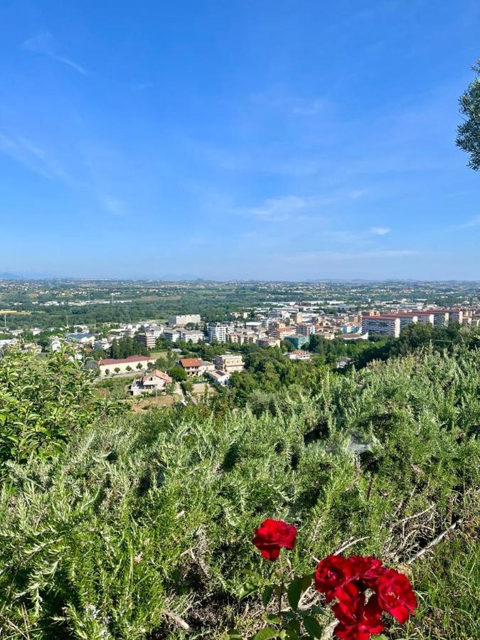 Mirabel Apartment Chieti Luaran gambar