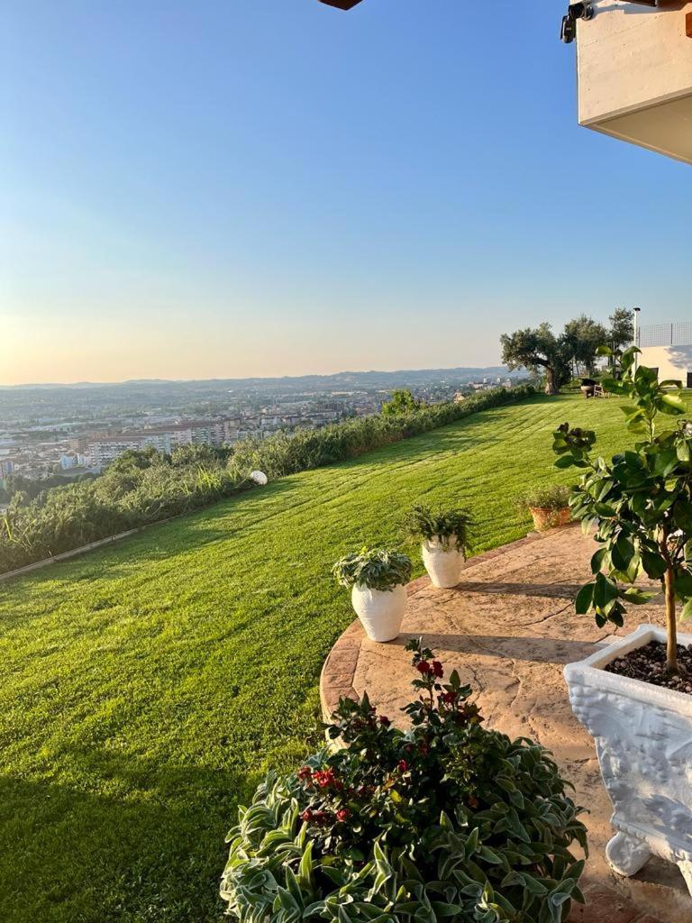 Mirabel Apartment Chieti Luaran gambar